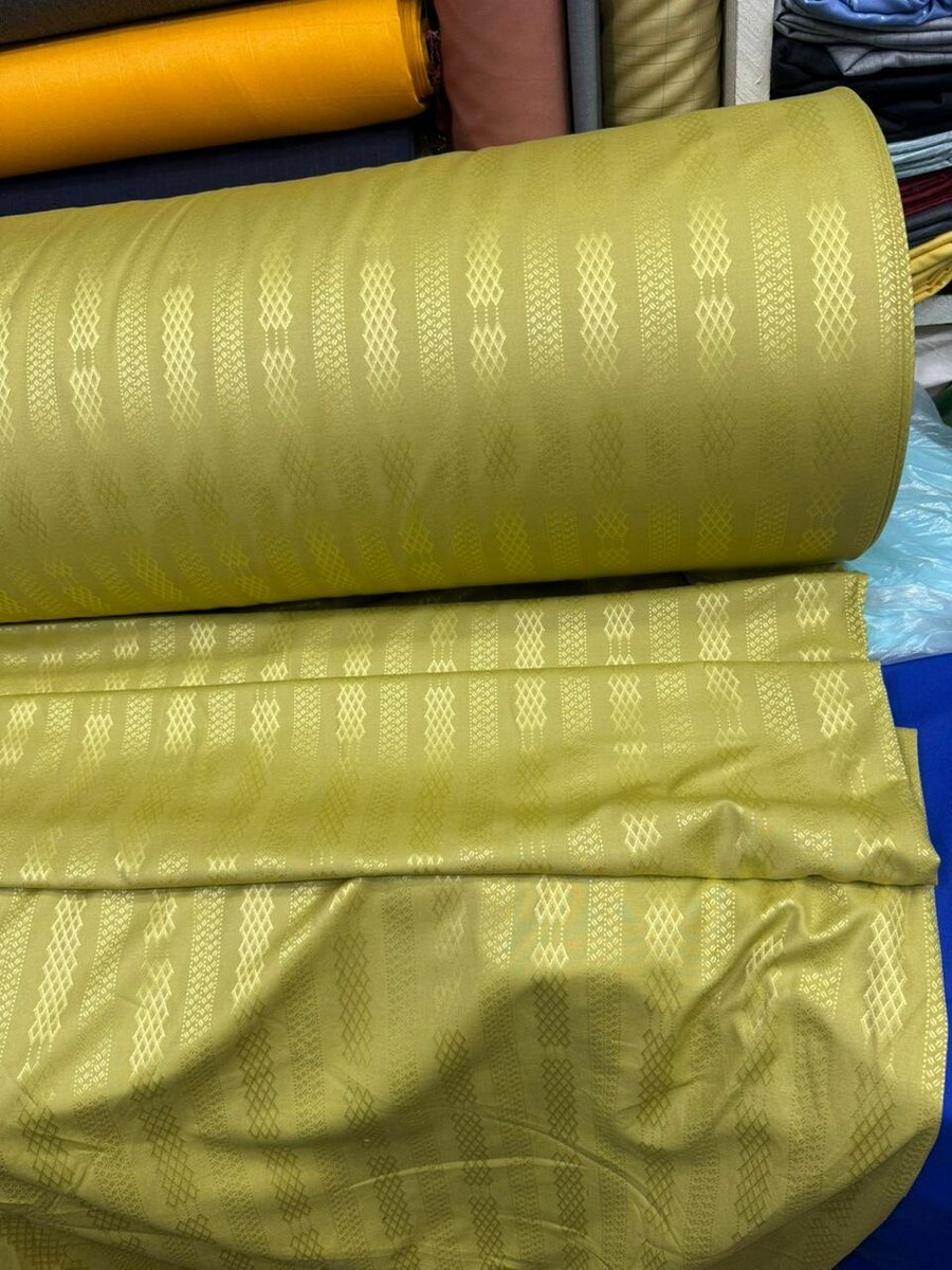 Tissu Jacquard Satiné Luxe