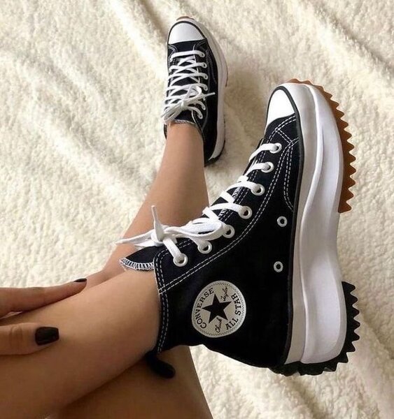 Chaussure  Nike , converse