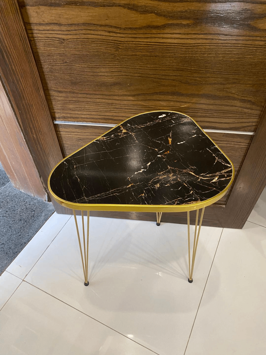 Stylish and functional coffee table 1pc