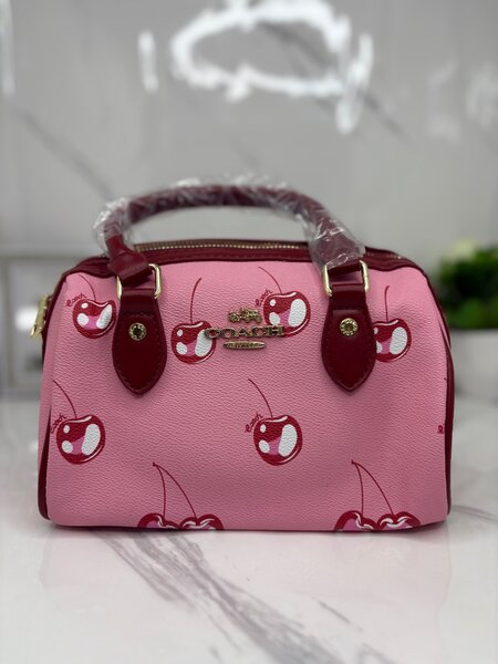 Sac à main rose motif cerises