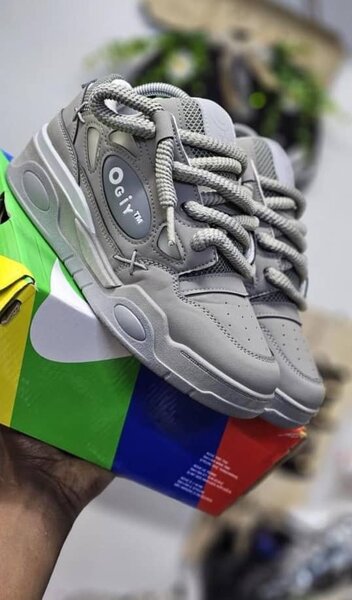 Baskets élégantes OGly