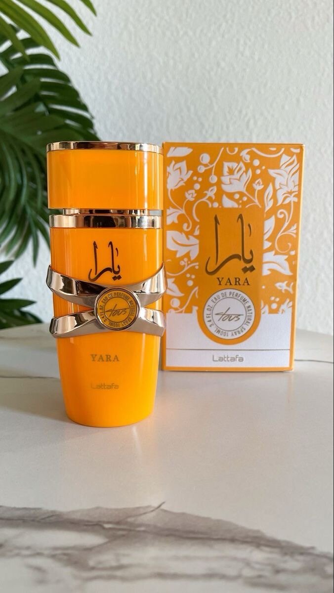 Yara Rose, Blanc, Jaune & Ro