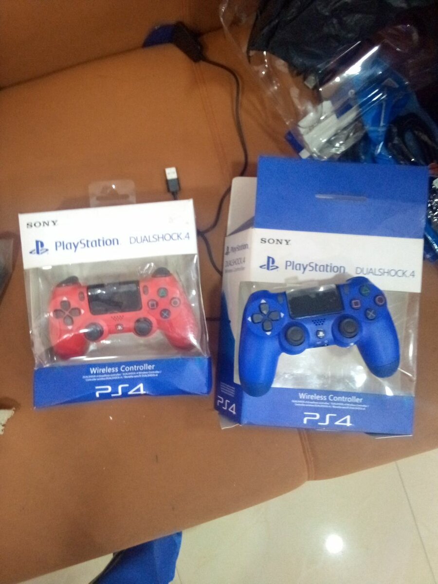 PS 4 wireless controller