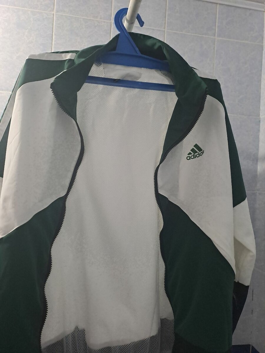 Верхняя одежда Адидас