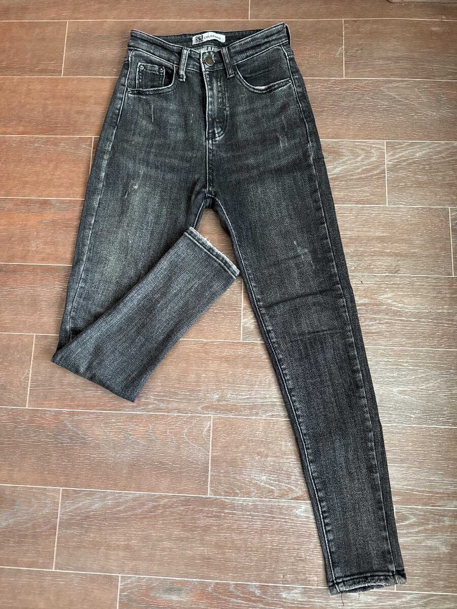 Джинсы скинни