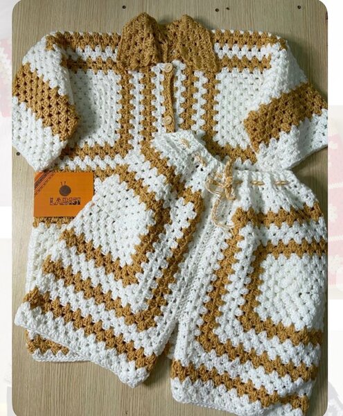 Ensemble crochet coloré