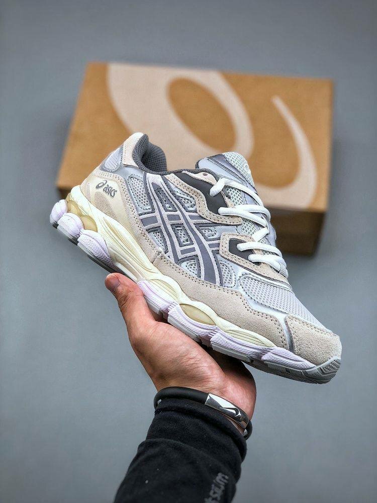 ASICS