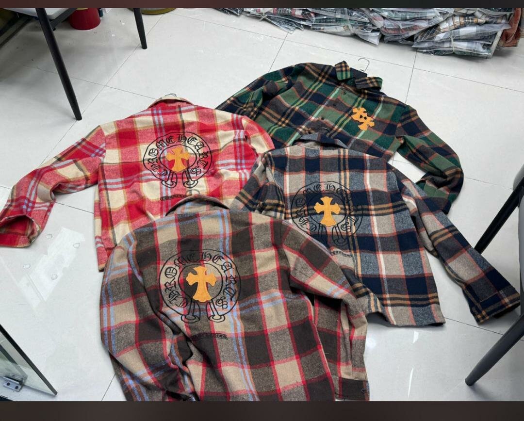 Chemises à carreaux unisexes