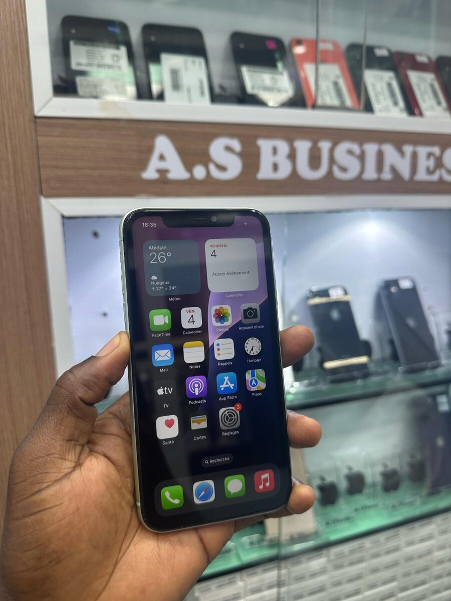 11 simple 64gb sans ID