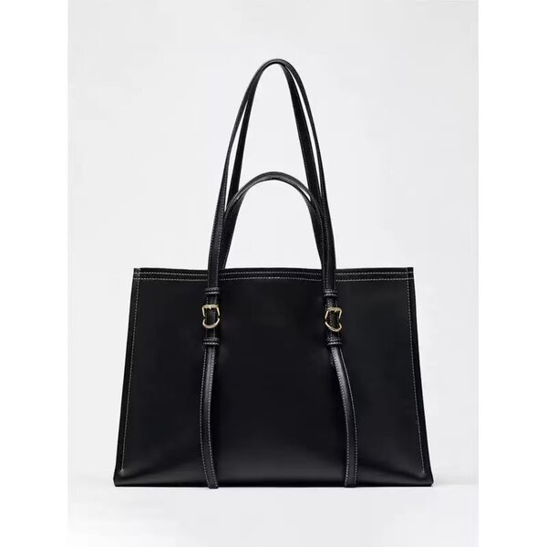 Sac à main en cuir élégant