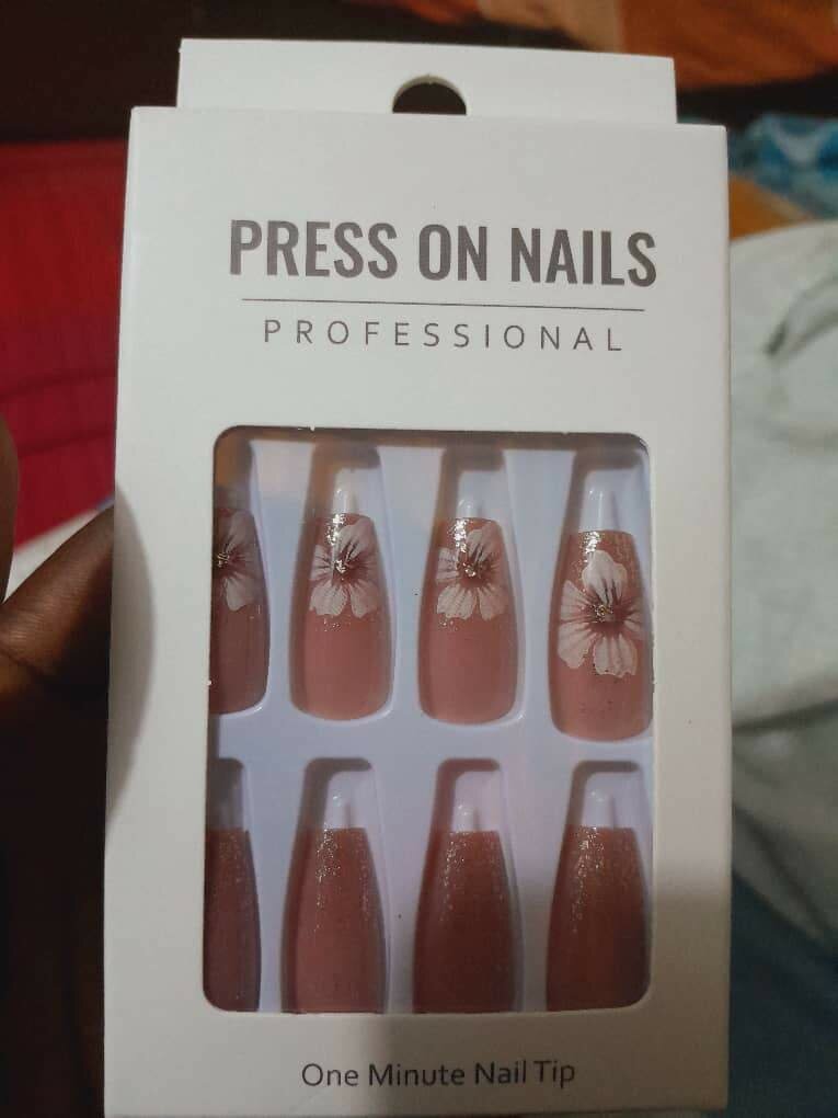 Faux ongles permanent