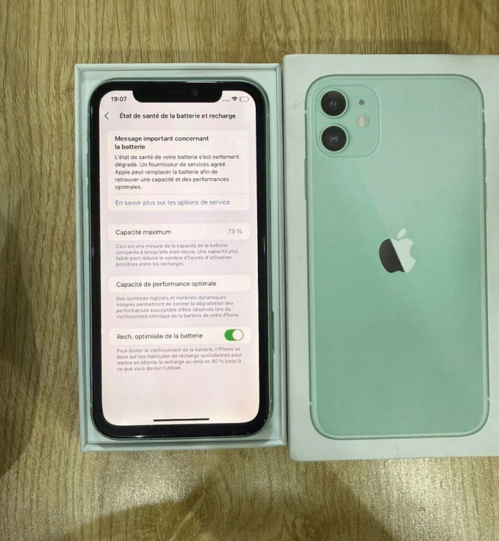 iPhone 11 Vert 64 Go
