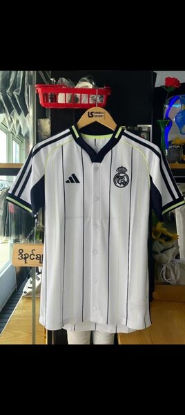 Maillot de foot élégant