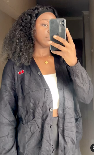  Short knitted cardigan with buttons  size:M