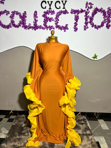 Robe Élegante avec Volants