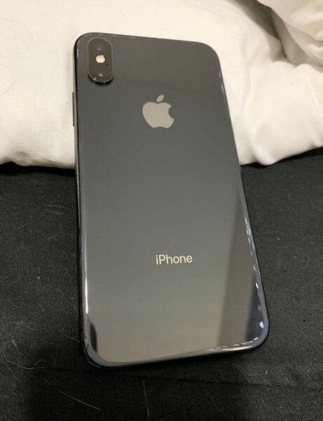 iPhone X