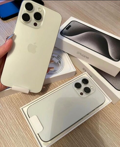 iPhone 15 Pro Max