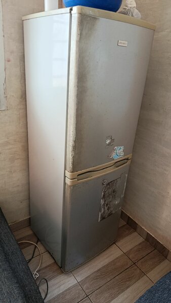 Réfrigérateur Combiné 147 L