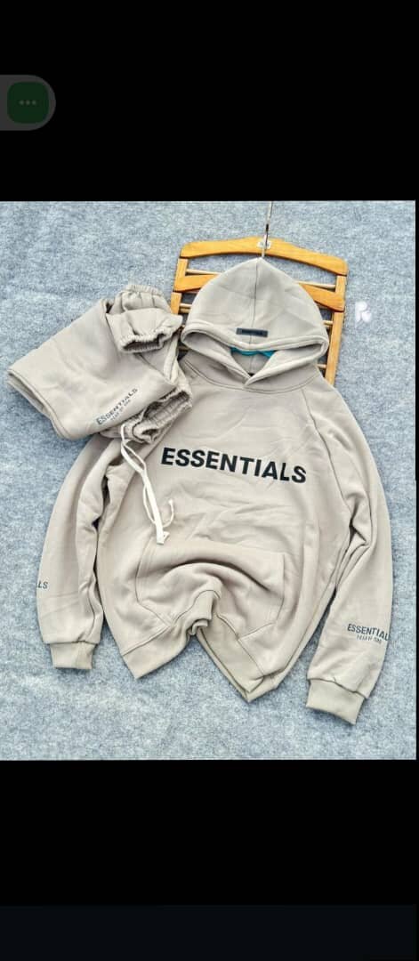 Ensemble de sport élégant