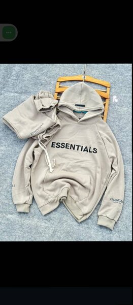 Ensemble de sport élégant