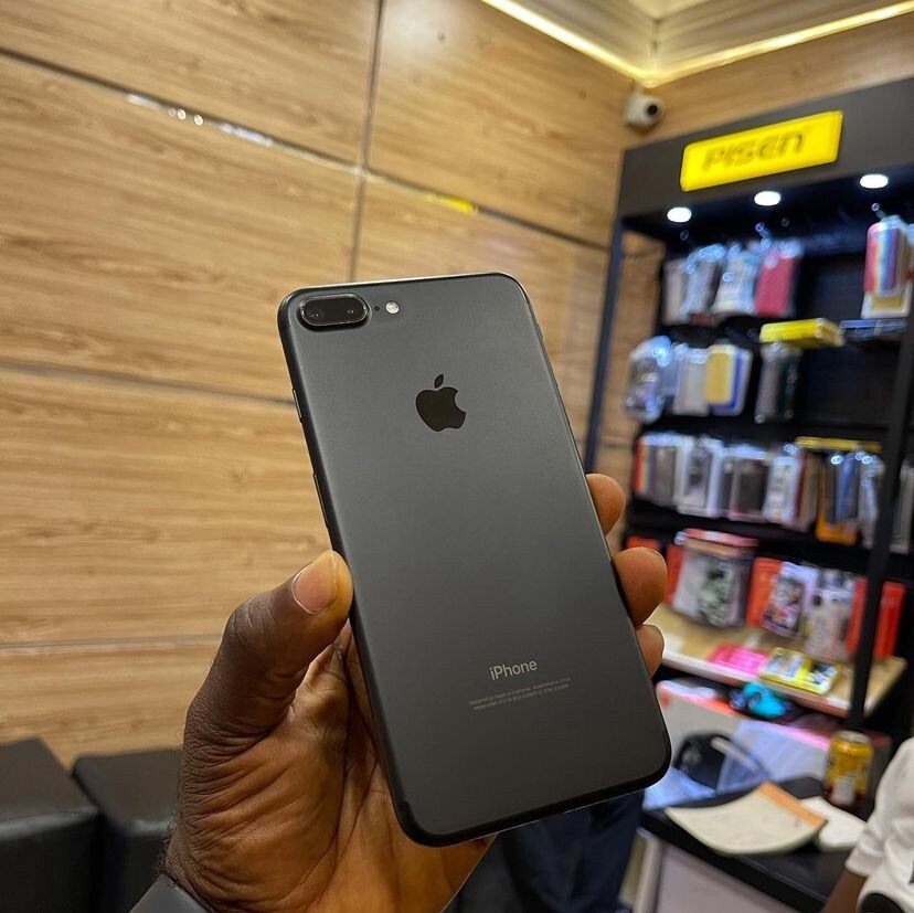 iPhone 7plus 128GB