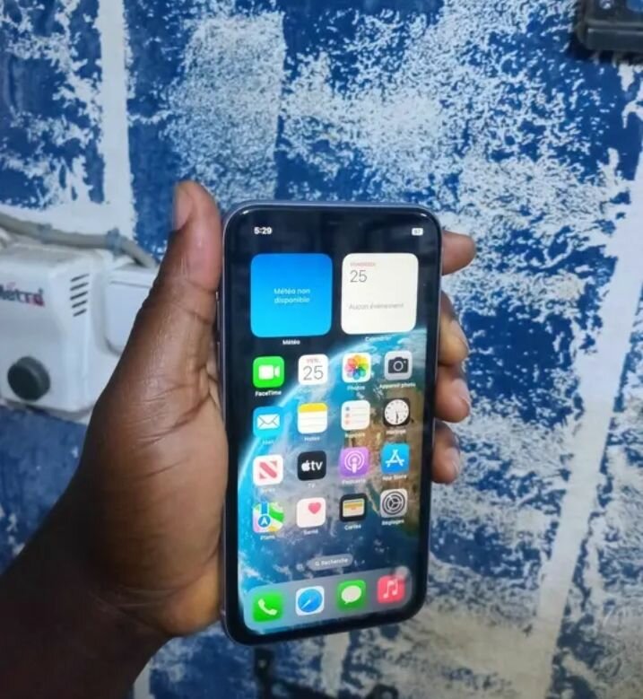 iPhone 11 64 Go Violet