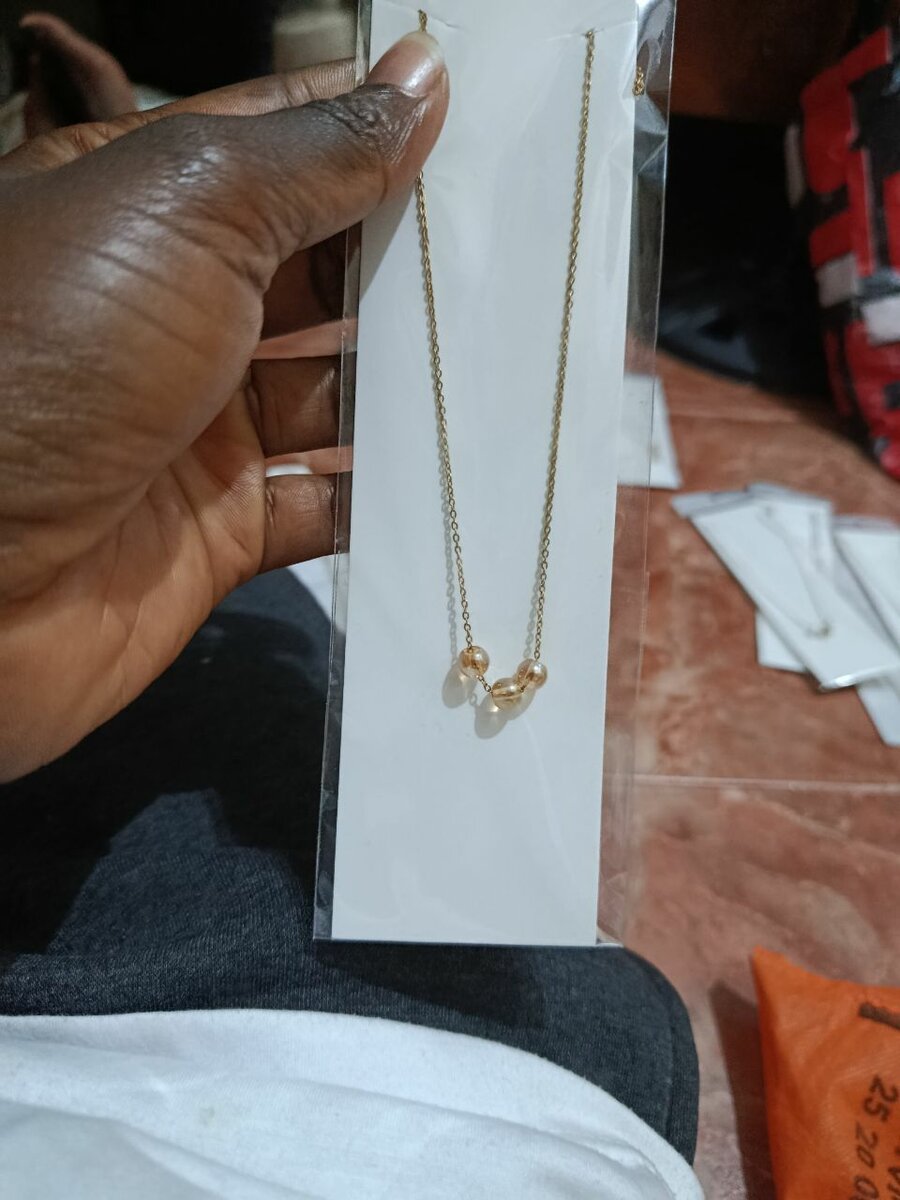 Collier Élégant avec Perles