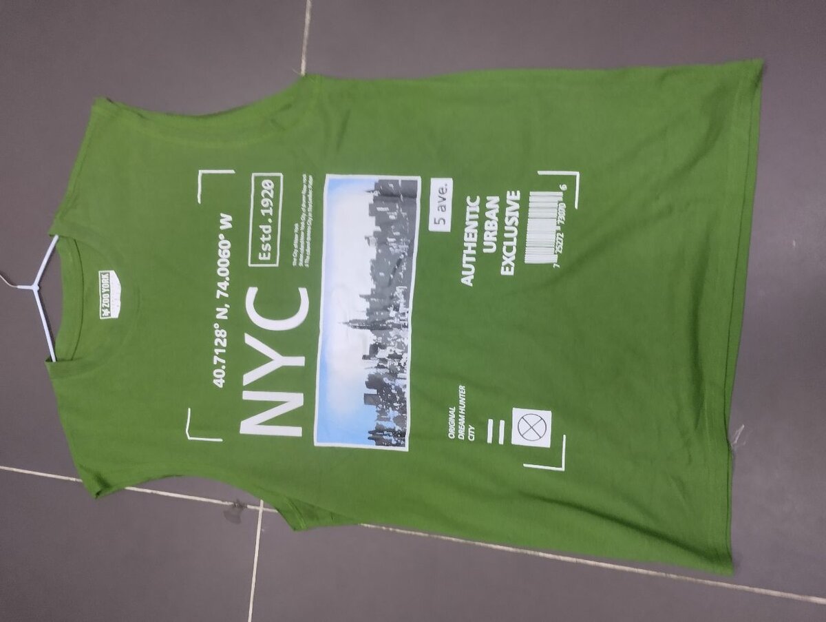 Débardeurs imprimés modernes