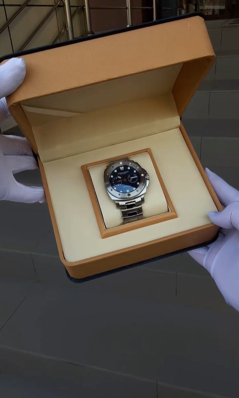 PAGANI DESIGN часы