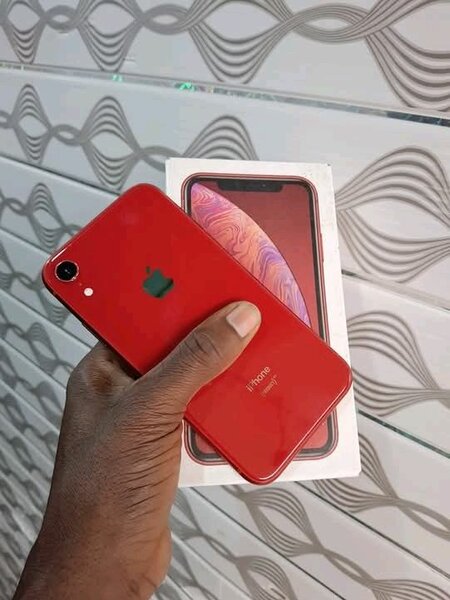 iPhone XR Rouge