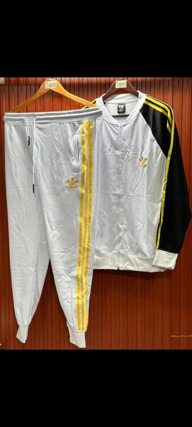 Ensemble sport homme blanc