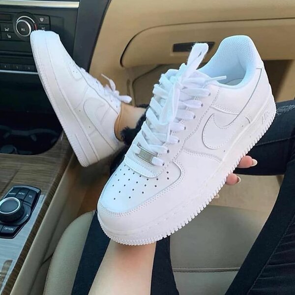 Baskets blanches tendance