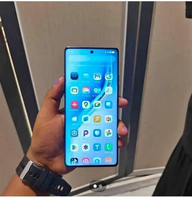 Camon 40 Pro Smartphone