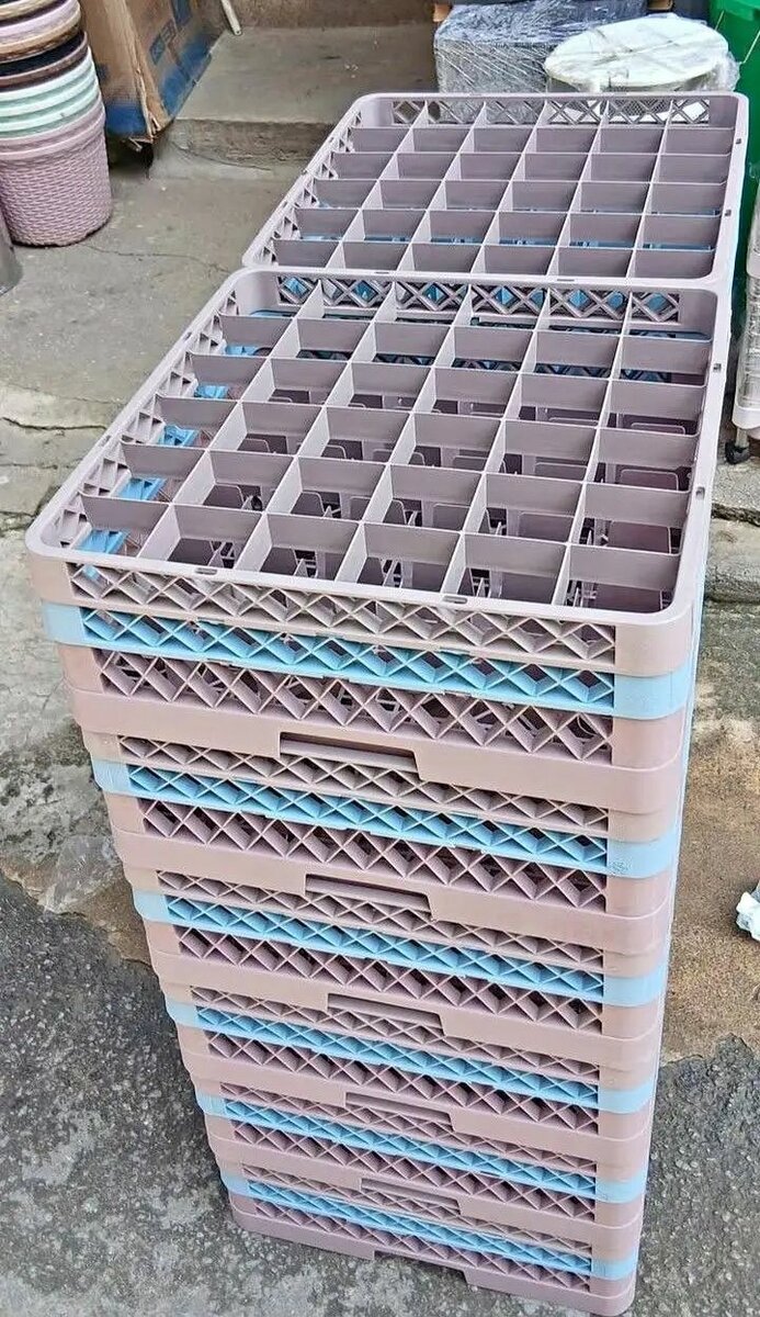 Casiers de rangement empilables