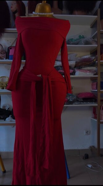 Robe élégante soirée glamour