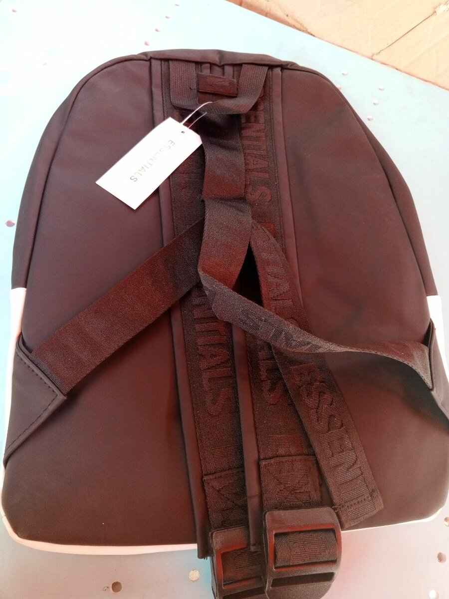 Sac à dos Essentials