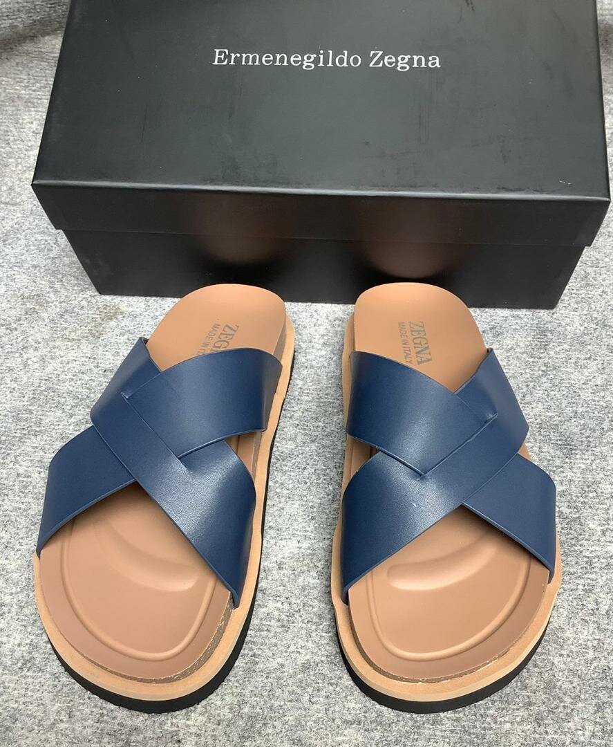 Sandales plates en cuir pour homme