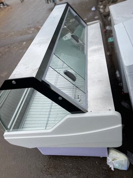 Réfrigérateur vitrin commercia