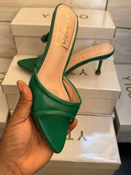 Mules élégantes à talons femmes