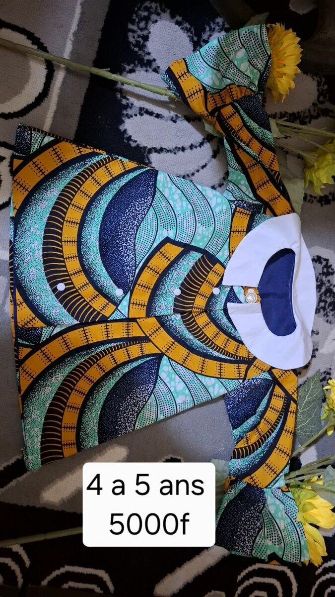 Robes en pagnes pour fillette