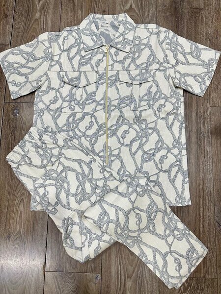 Ensemble chemise-pantalon