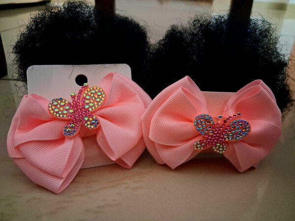 Jolis noeuds pour cheveux