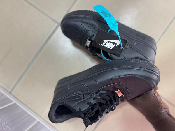 Baskets homme élégantes