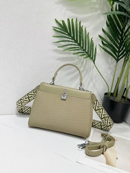 Sac à bandoulière élégant