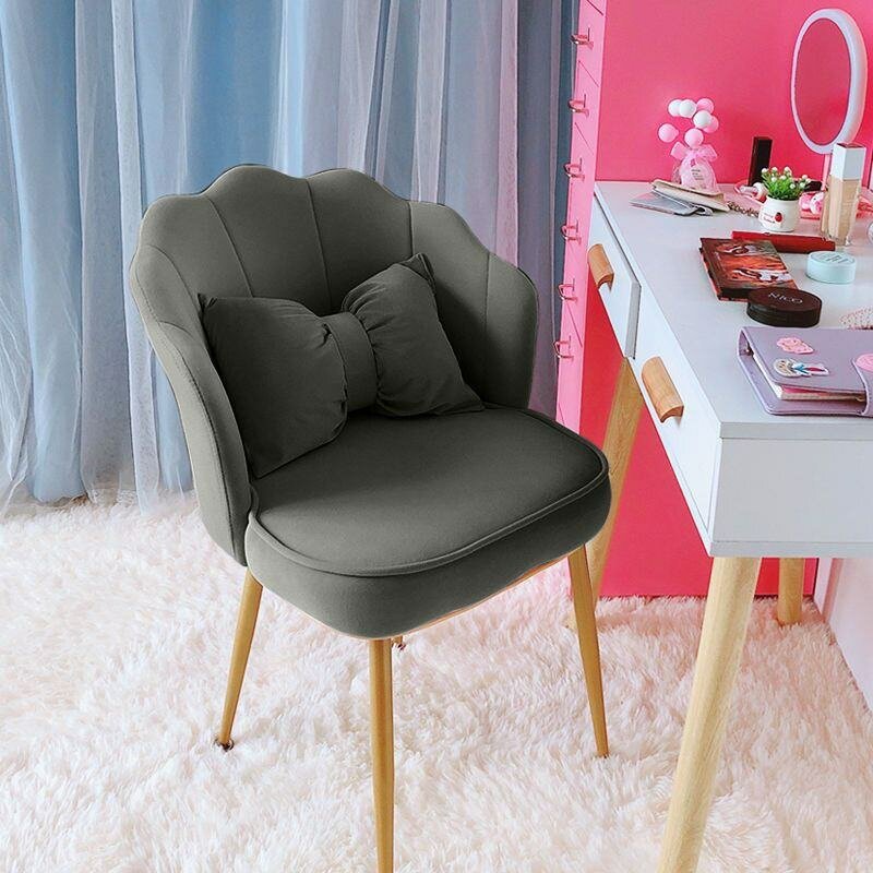 Chaise de chambre et spa rond