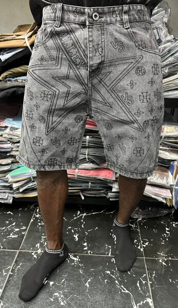 Bermuda en jean étoiles