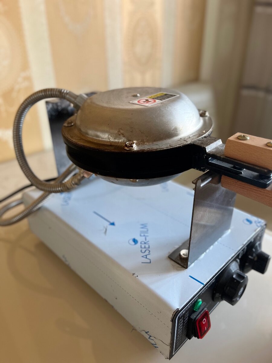 Вафельница