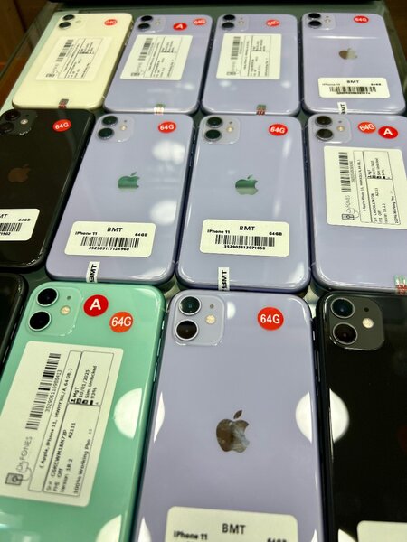 iPhone 11 quasi neuf 64G