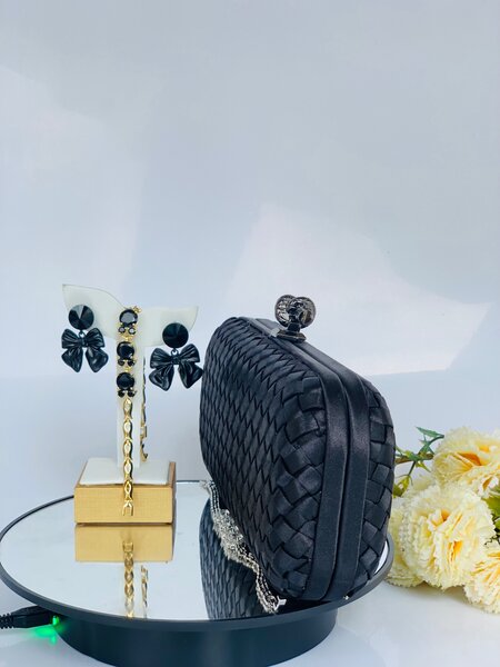 Clutch + Earrings + Bracelet