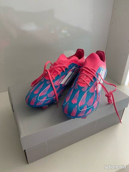 Chaussures de Football Performantes